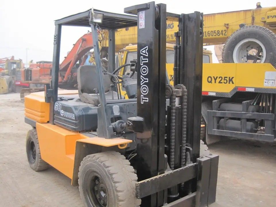 3t Forklift 2.5 ton 3.5 ton 4 ton Heli Forklift Lift Height 3m-7m Used Forklift Diesel