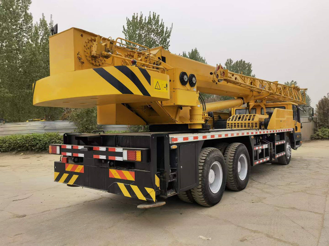Max. Lifting Load 70ton Used Truck Crane with Good Condition and 2001-4000 Working Hours