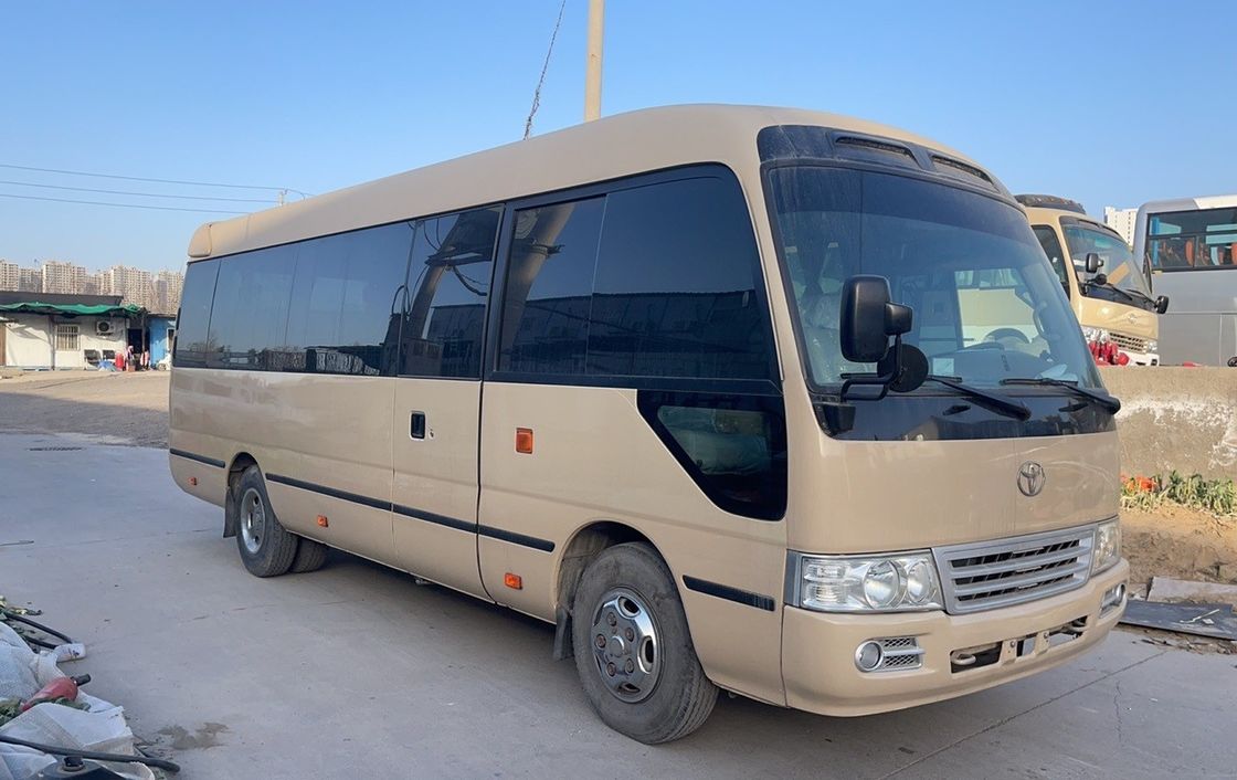 30 Seat Luxury Coach Toyo Ta Coaster Bus with Max Power of 113/5200kw and EURO 3 Emission