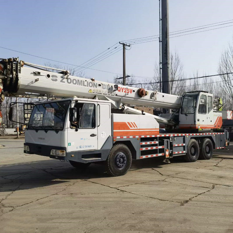 25-50 Ton All Terrain Cranes 6x4 Used Machinery Mobile Truck Crane Hydraulic Valve