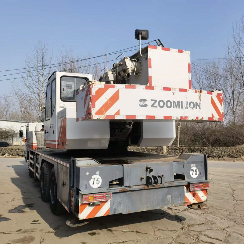 25-50 Ton All Terrain Cranes 6x4 Used Machinery Mobile Truck Crane Hydraulic Valve