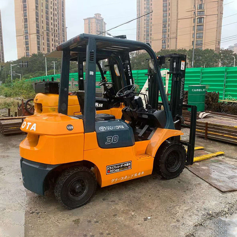 3t Diesel Engine Forklift in India with 10m Lifting Height and Electric Power Source