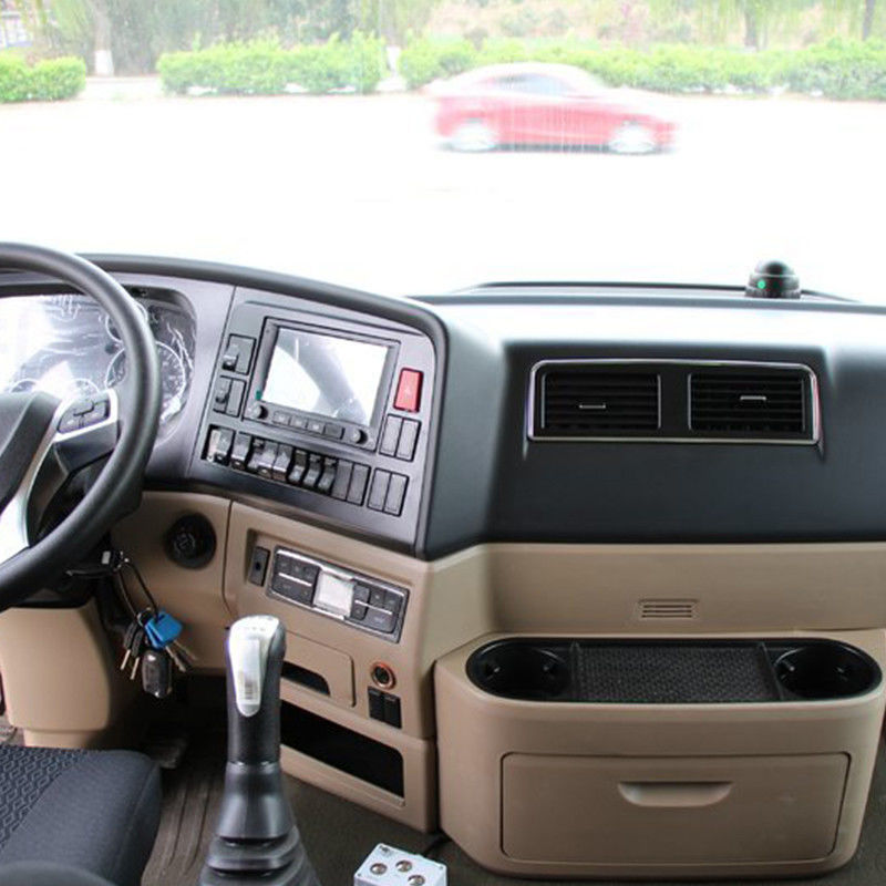 Sinotruk 400hp Howo 6x4 Dump Truck 40 Tons 12 Tires and 3 Passengers Capacity