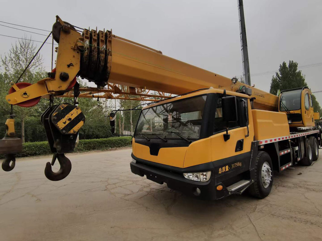 Top 25 Ton QY25K5-1 Used Wheeled Crane with Diesel Engine and Max. Lifting Load 45ton