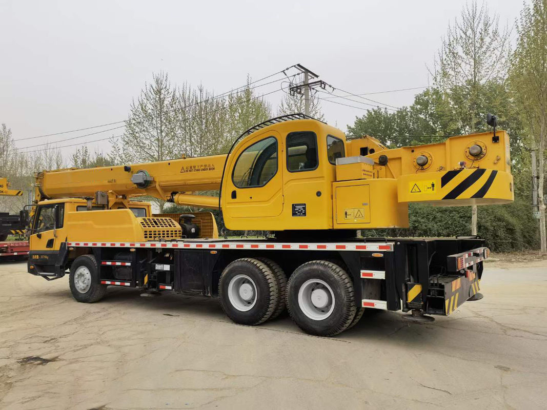 Top 25 Ton QY25K5-1 Used Wheeled Crane with Diesel Engine and Max. Lifting Load 45ton