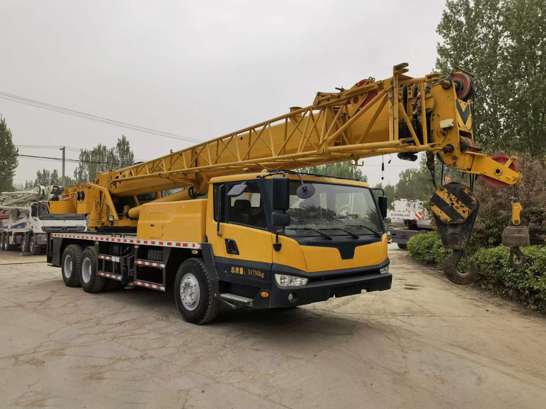 Top 25 Ton QY25K5-1 Used Wheeled Crane with Diesel Engine and Max. Lifting Load 45ton