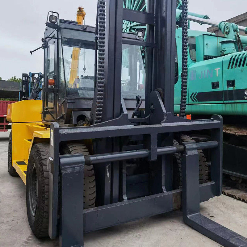 Farms 16 Ton Diesel Used Forklift Komatsu with 4m Lifting Height and Fork Width 150m