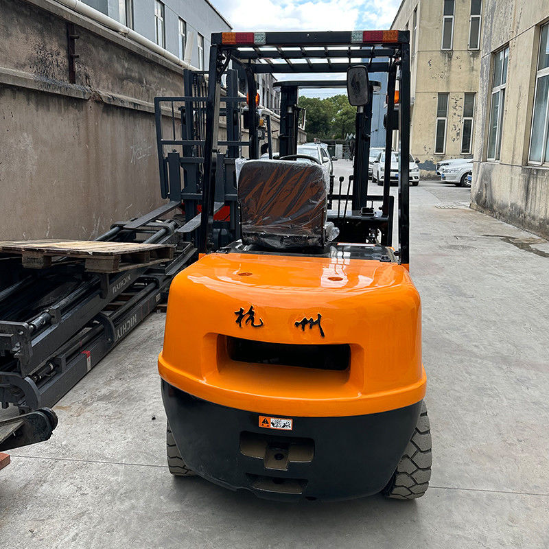 3 Ton Diesel Forklift for Hotels 4 x 4 Lifting 3m Lift Height 1070mm Fork Length