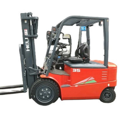 3 Ton Gasoline Forklift with Excellent Condition and Overall Dimensions 2675 * 1225* 2105mm