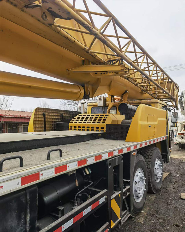 50ton Second Hand Truck Cranes with Parts Hydraulic Valve and Pump from Brands