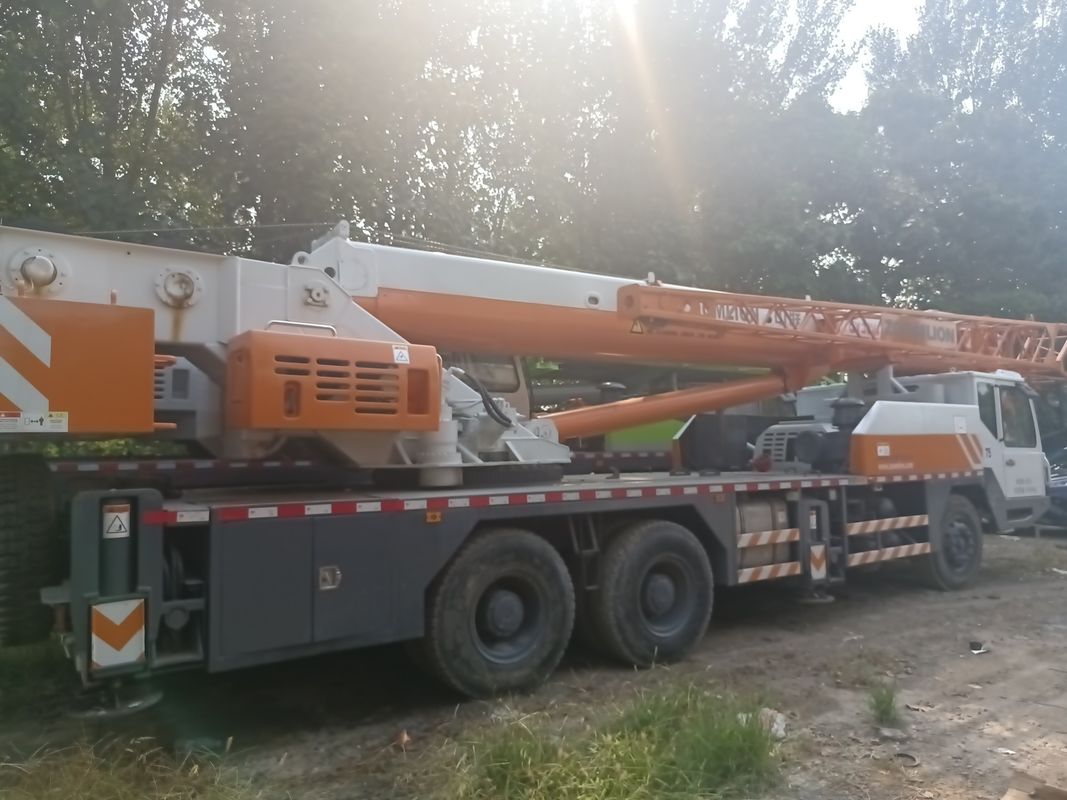 Zoomlion 35t Crane 30 Tons Crane Lifting Equipment Truck Crane with 10000 kg Weight