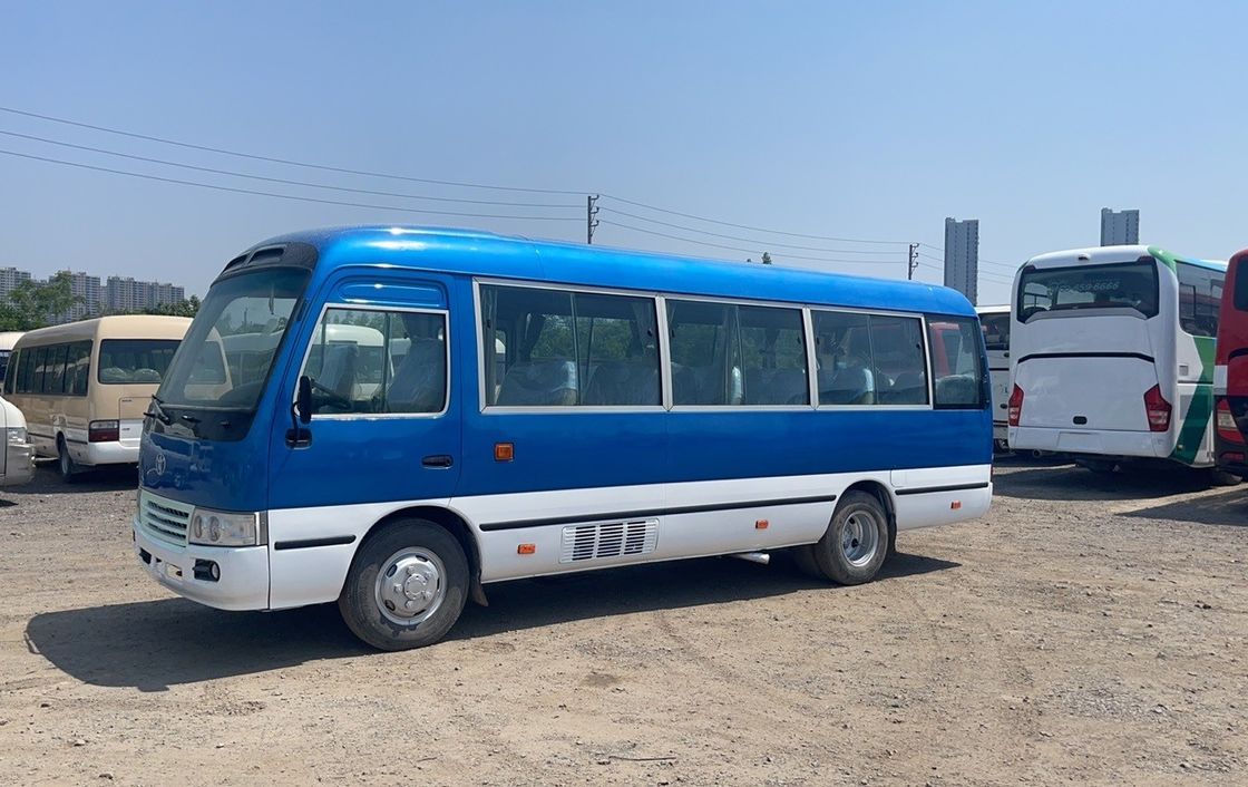 7005*2040*2785mm Comfortable Style Used Toyota Coaster 30 Seater Bus with Diesel Engine