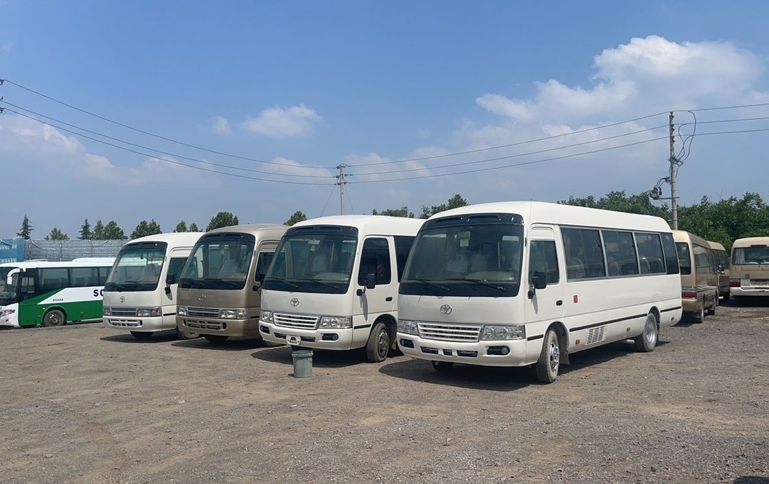 Left Drive Toyota Coaster Bus 26 Seats and 30 Seaters Mini Bus with Engine Capacity 4L