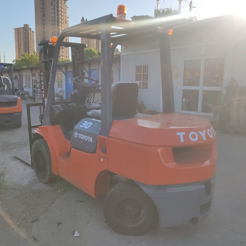 3 Ton Diesel Forklift Toyota FD30 for Building and Agriculture 2001-4000 Working Hours