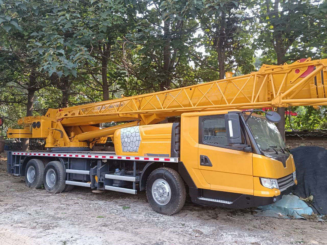 25 Ton QY25 Mobile Crane Truck with 2001-4000 Working Hours and Max Height of 39.21m