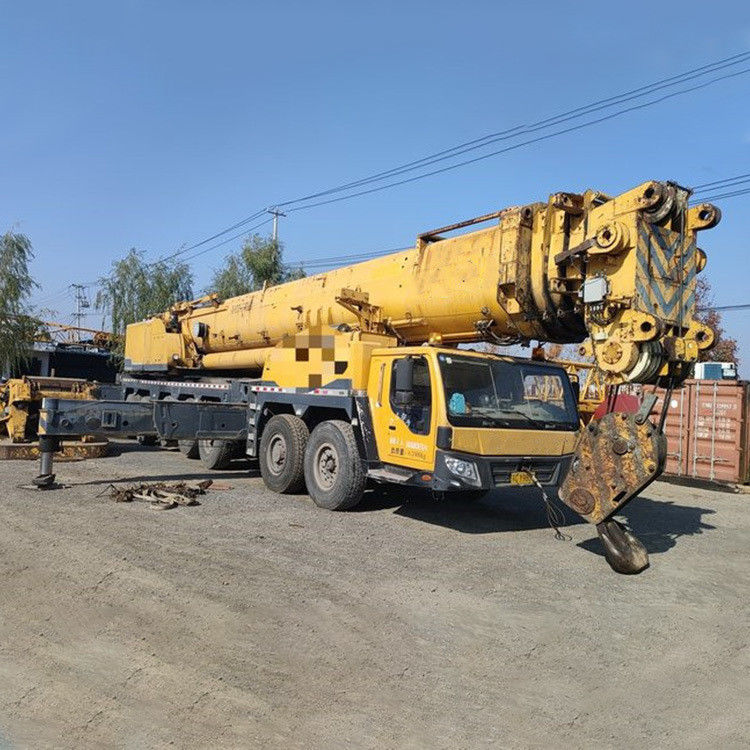 400 Ton QAY400 Heavy Duty Crane Trucks The Perfect Combination of Power and Precision