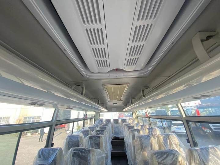 Used Higer Luxury Coach Bus 30 Seater Diesel Engine City Bus in Excellent Condition