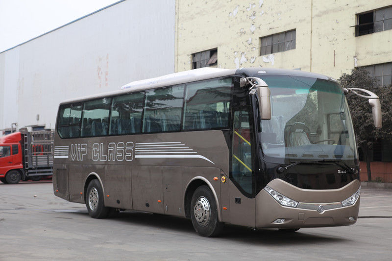 10490mm Length Dongfeng Chaolong Lhd 45 Seats Luxury Coach Bus with Good and Diesel Engine