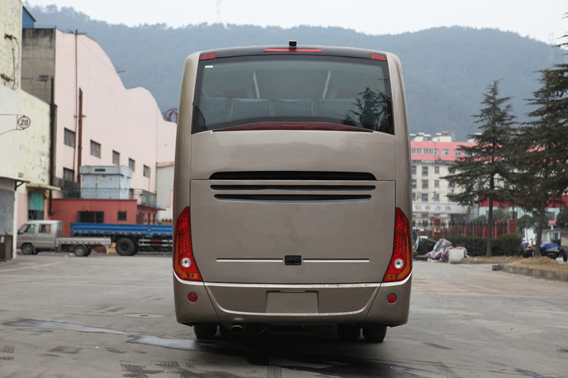 10490mm Length Dongfeng Chaolong Lhd 45 Seats Luxury Coach Bus with Good and Diesel Engine