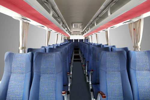 10490mm Length Dongfeng Chaolong Lhd 45 Seats Luxury Coach Bus with Good and Diesel Engine