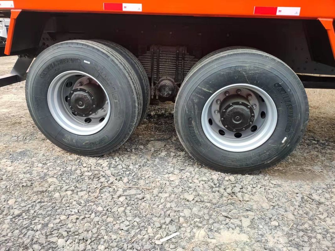 10 Forward Shift Used Shacman Howo 8*4 RHD Heavy-duty Dump Truck Tipper Truck Dumper