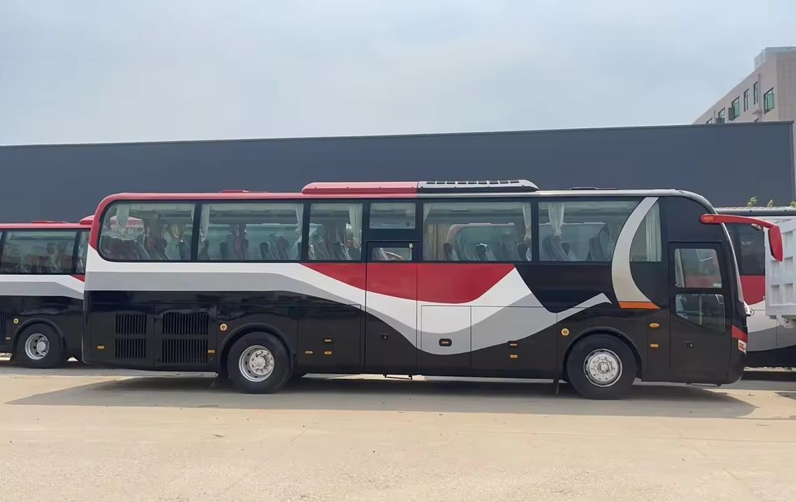 Front/Rear Tread mm 1750/1586 Customize Luxury 50 Seater Bus Used Left Hand Driving Bus