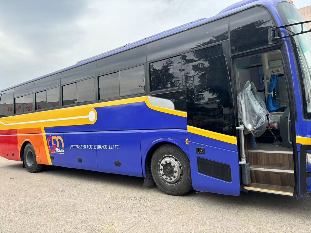 72 Seats Left Hand Drive Passenger Bus with Euro 4 Emission Standard Engine Capacity 8L