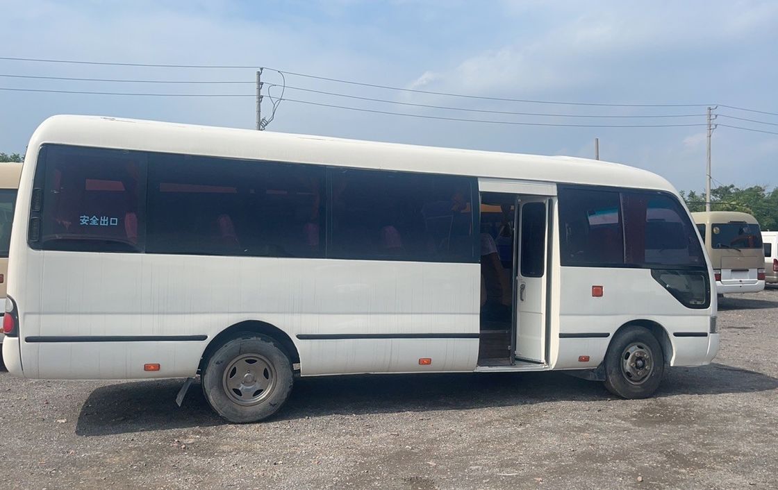 30 Seater Toyota Coaster Bus Left Drive and Comfortable Style with Diesel Engine