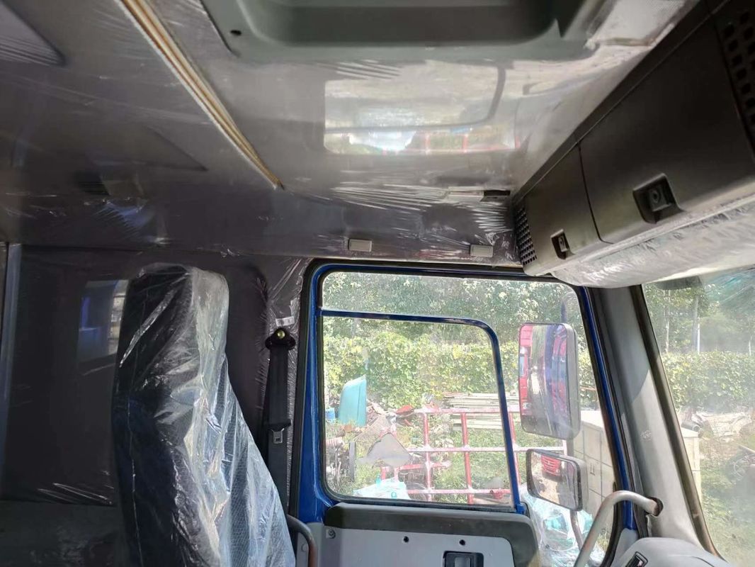7300*2300*1500 Cargo Tank Used HOWO 8X4 Heavy-duty Dump Truck RHD Diesel Tipper Truck