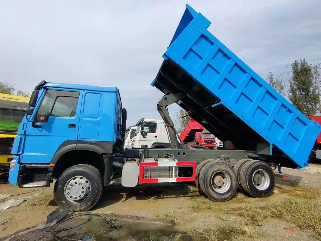 SINO TRUCK 12 Wheeler HOWO LHD 6*4 Heavy-duty Dump Truck for Heavy-Duty Applications