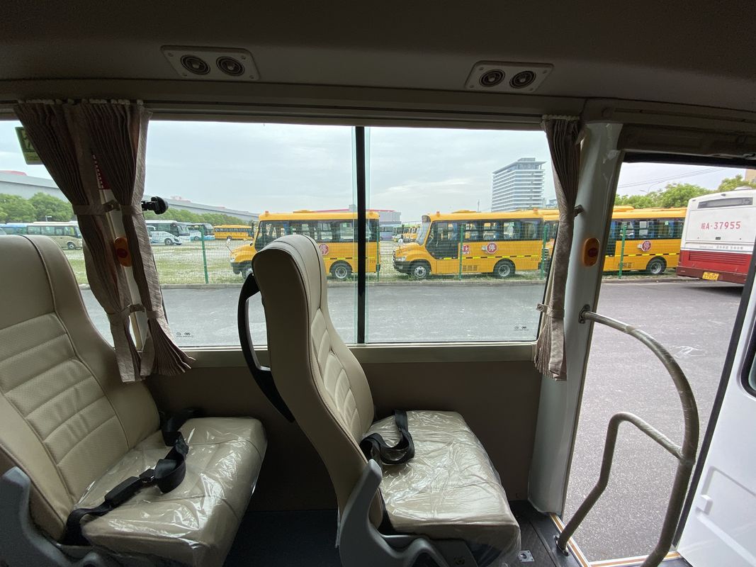 30 Seats Luxury COACH Buses in 2024 with Euro 3 Manual Transmission Type
