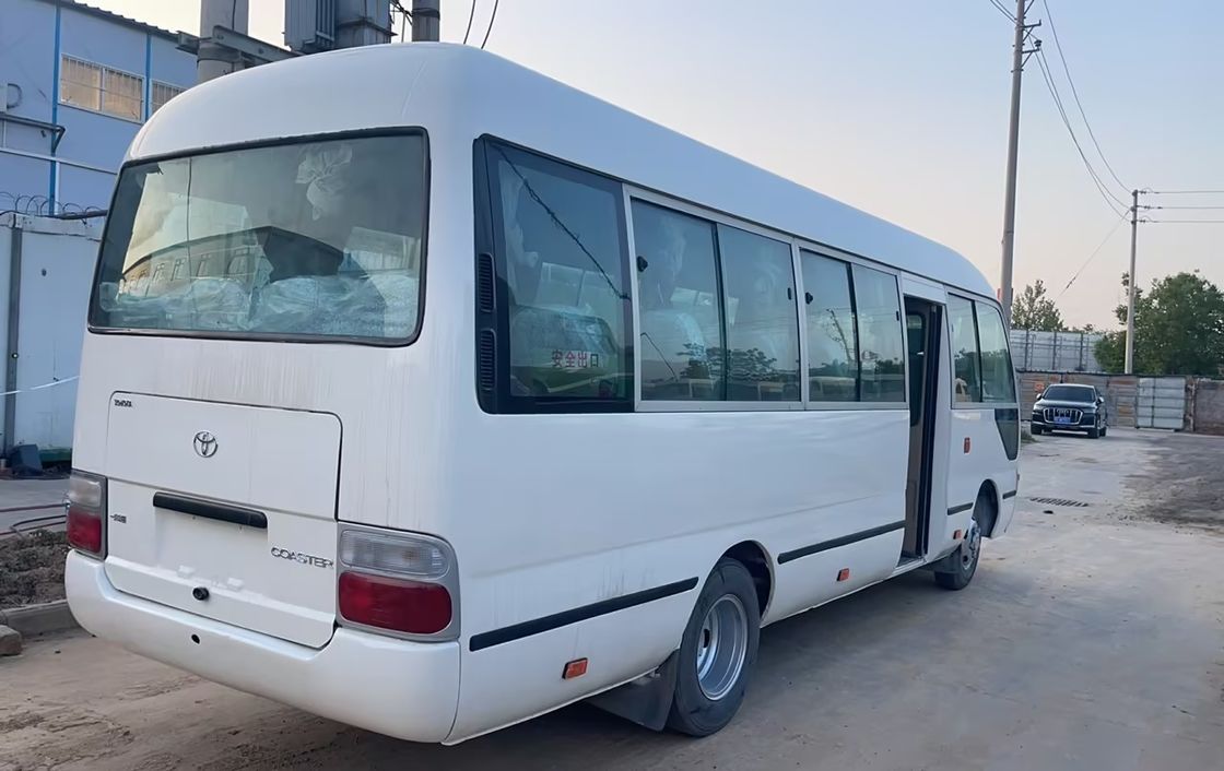 Toyo Ta Coaster Buses with Left Drive and Turbo Charger Engine in Good Condition