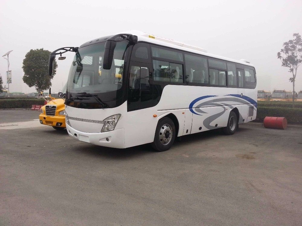 Manual Driver's Seat Adjustment Yutong 50 Seater Used Bus for in African Countries