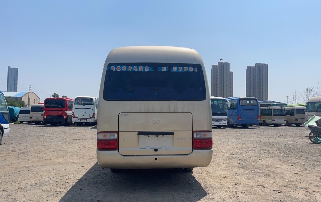 Manual Transmission Coaster Bus with 17-30 Seats and Diesel Engine in Good Condition