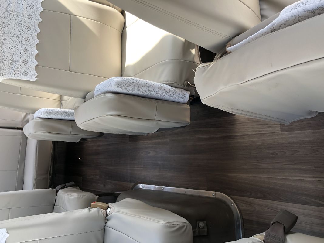 Toyota Coaster Bus 2018 30 Seats Used with Petrol and Diesel Engine M156 Transmission
