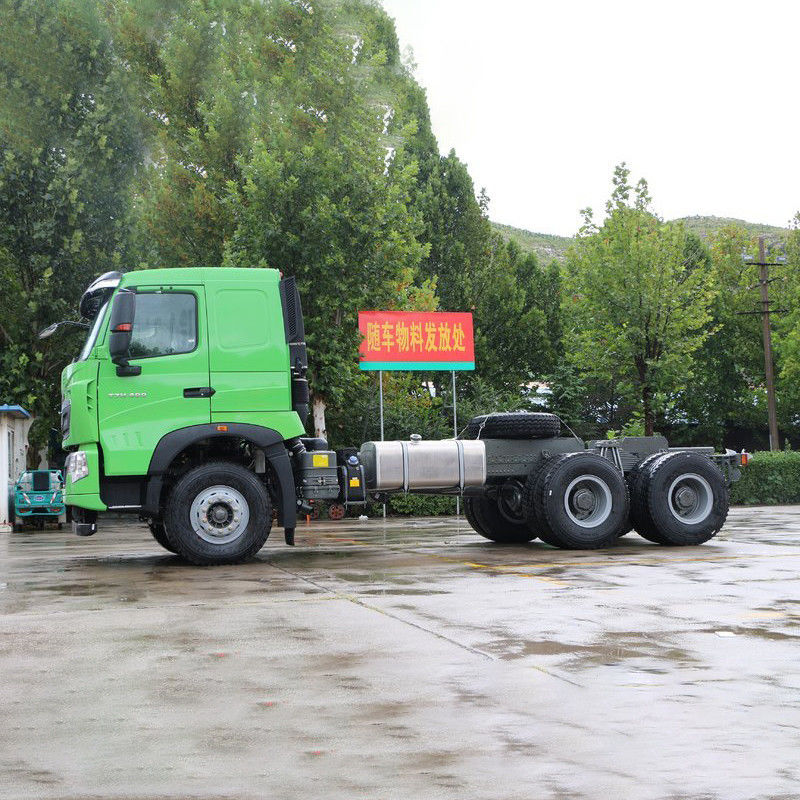 400hp 6X4 5.8m HOWO Dump Truck in with 2 Reverse Shift Number and Loading Capacity