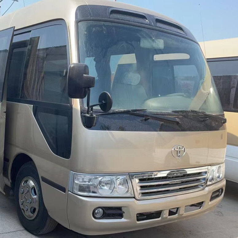 29 Seats Toyota Coaster Mini Bus with Euro3 Emission Standard and Cummins Engine Model
