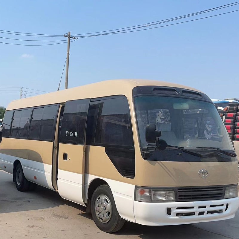 29 Seats Toyota Coaster Mini Bus with Euro3 Emission Standard and Cummins Engine Model