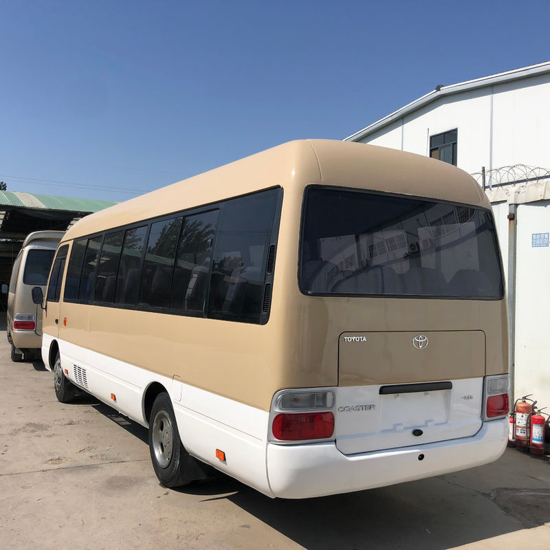 29 Seats Toyota Coaster Mini Bus with Euro3 Emission Standard and Cummins Engine Model