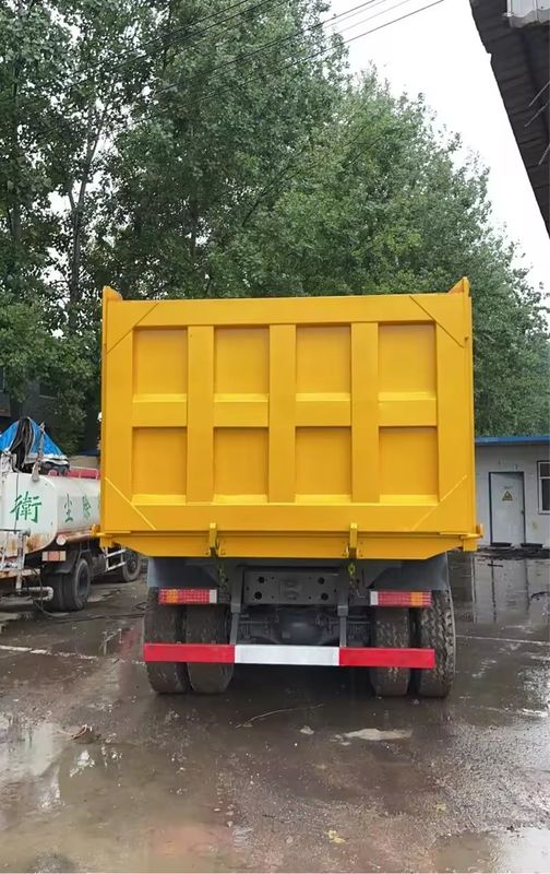 SINOTRUCK Used 6x4 30 Tons 375hp 371hp Howo Heavy Duty Dump Tipper Truck For Sand And Stone