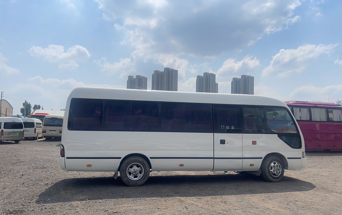 Used Toyo ta Coaster Bus with 30 Seats and Manual Transmission Type in Good Condition