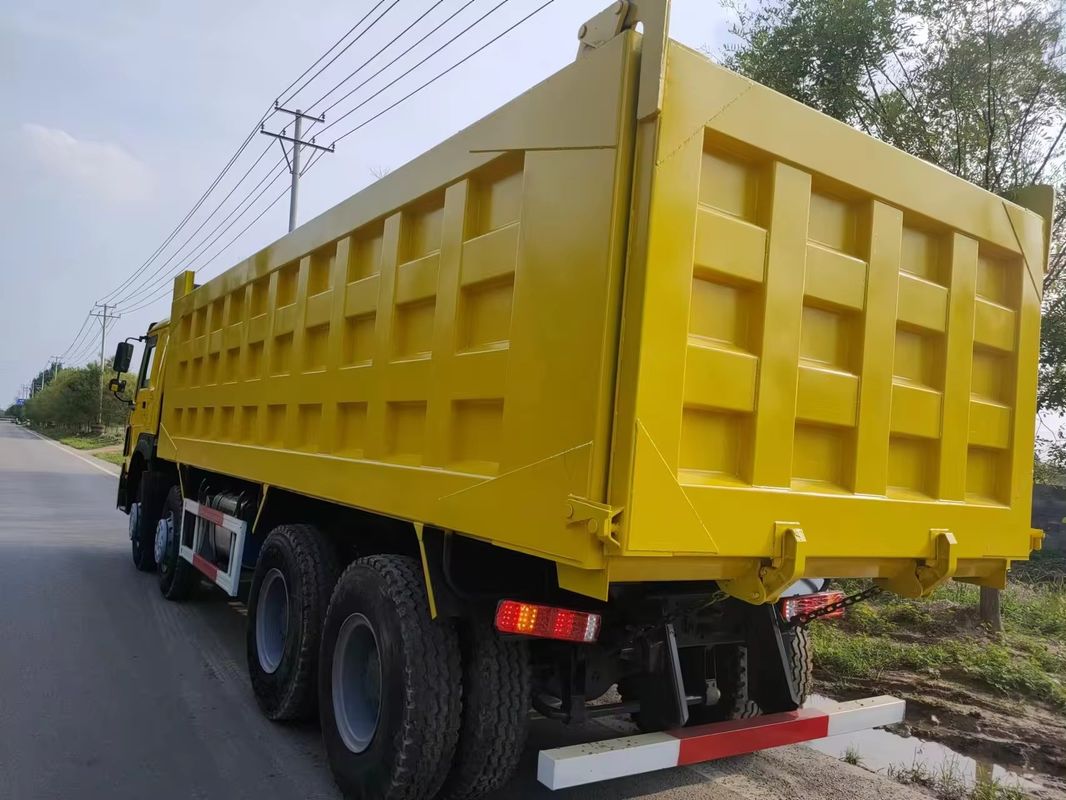 Used Howo 8x4 12 Wheel Dump Trucks 375 Hp Diesel Engine Sand Tipper Truck with No ESC