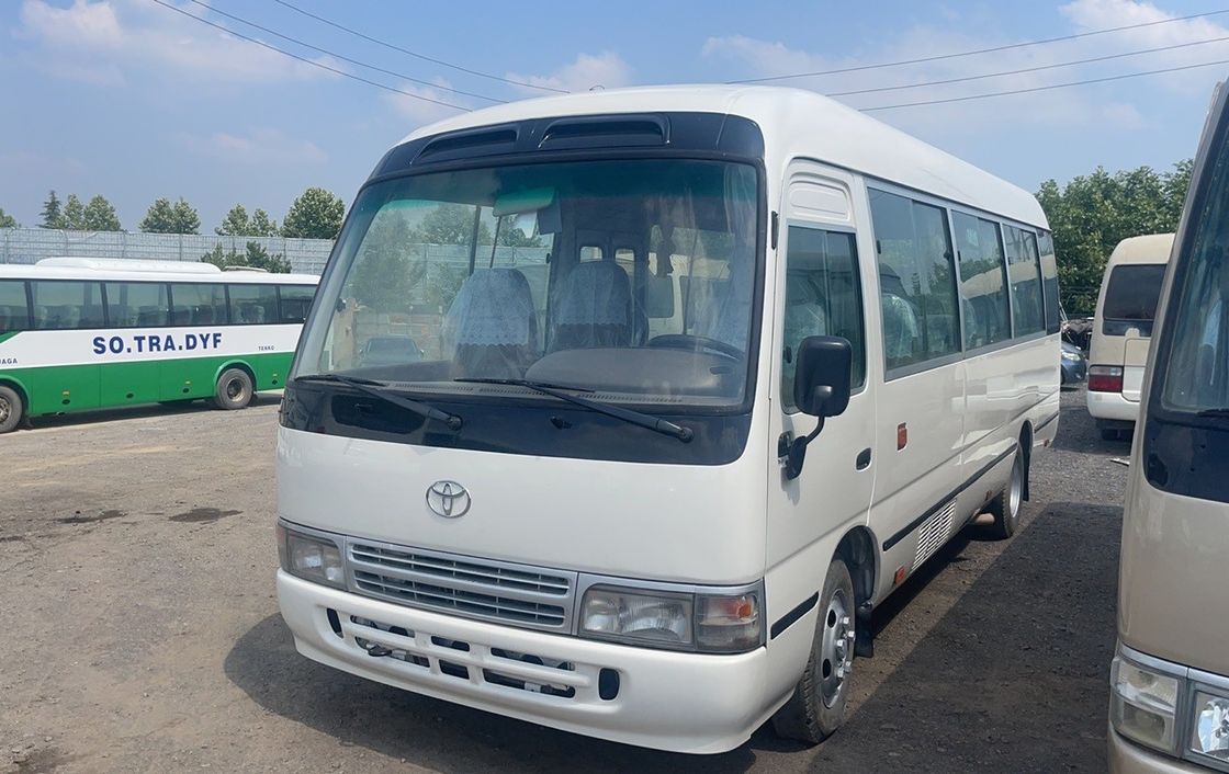 30 Seats Used Toyota Coaster Bus with 9.00R20 Tires and Max Power of 113/5200 kW