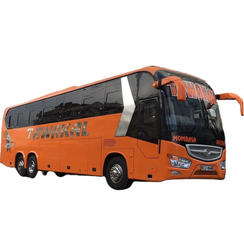 Direct Supply Diesel 50 Seater Coach Bus with High Capacity and Double Coin Tires