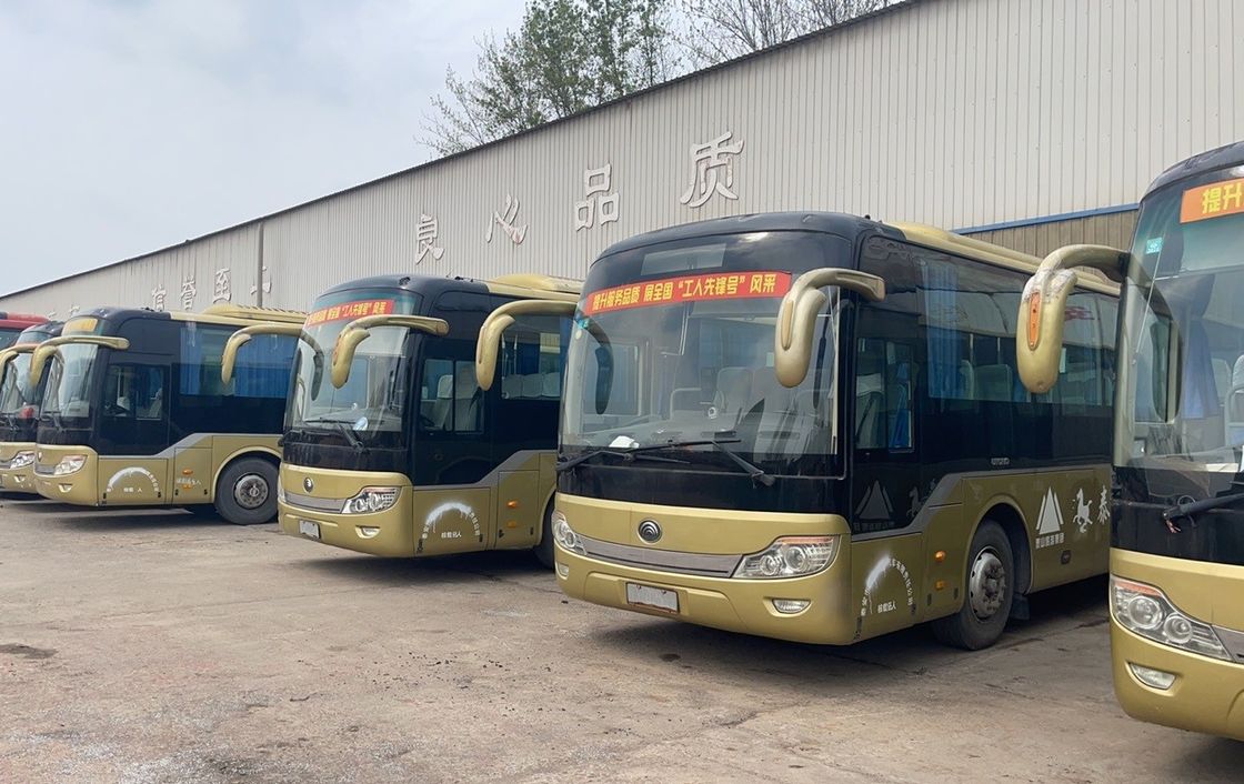 Refurbished 65-Seater Coach Bus with Euro 3 Emission Standard and 8.4L Displacement