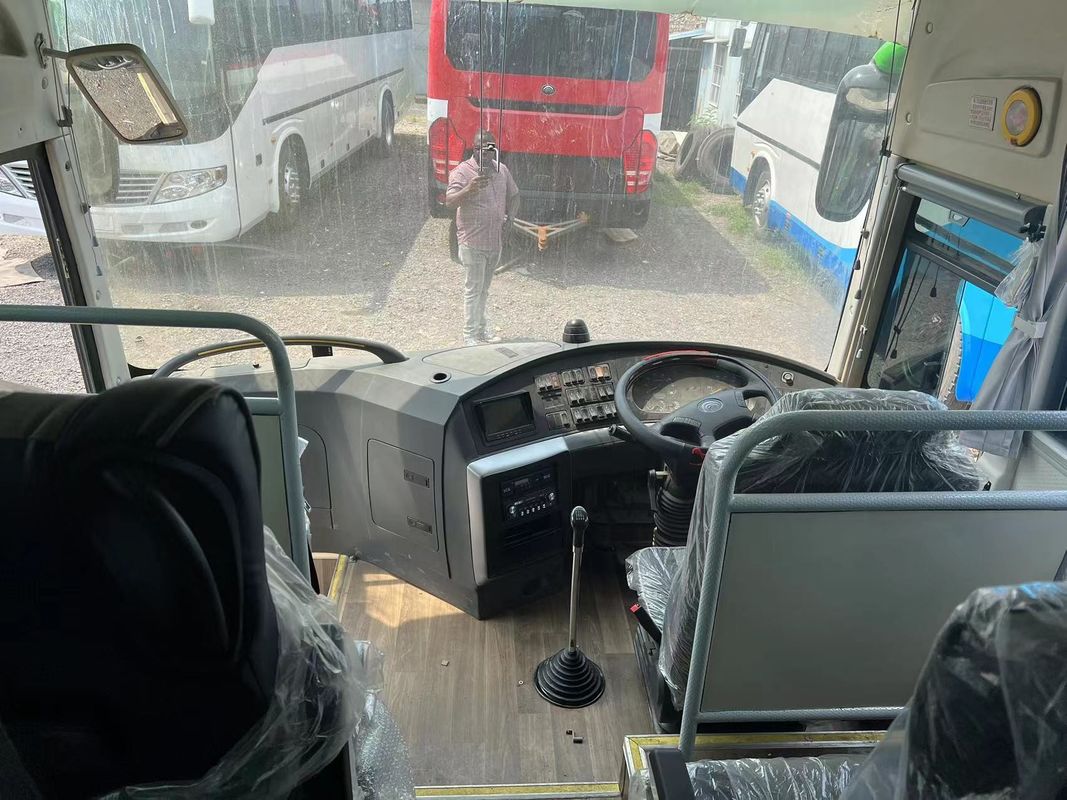 6908 Used Bus 39 Seats Coach Buses with Manual Transmission and Dimension 12000*2550*3890