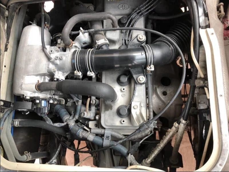 Max Torque 340Nm/rpm Diesel 29 Seats Used Toyota Coaster Buses with 300L Oil Tank