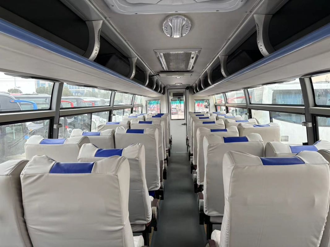 55 Seats Used Coach Bus Yu Tong ZK6121 with LHD Drive Type and Diesel Fuel Type