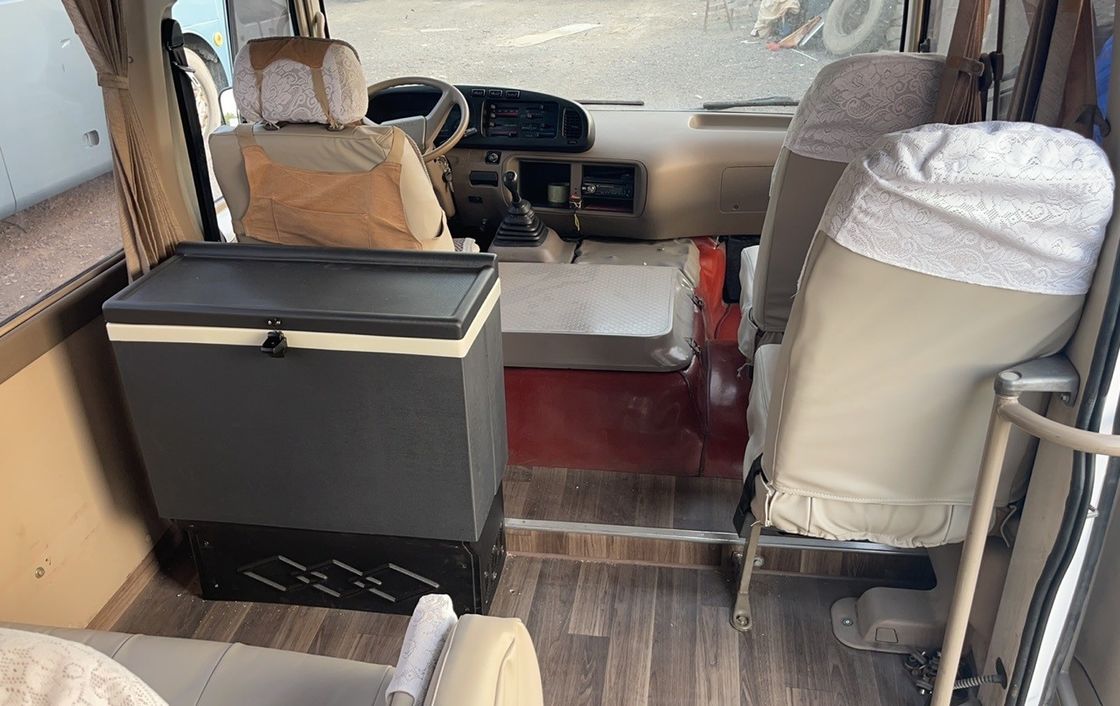 Used Diesel 30 Seater Toyota Coaster Bus Good Condition LHD 7.00R16 Tire G.V.W 5900 kg