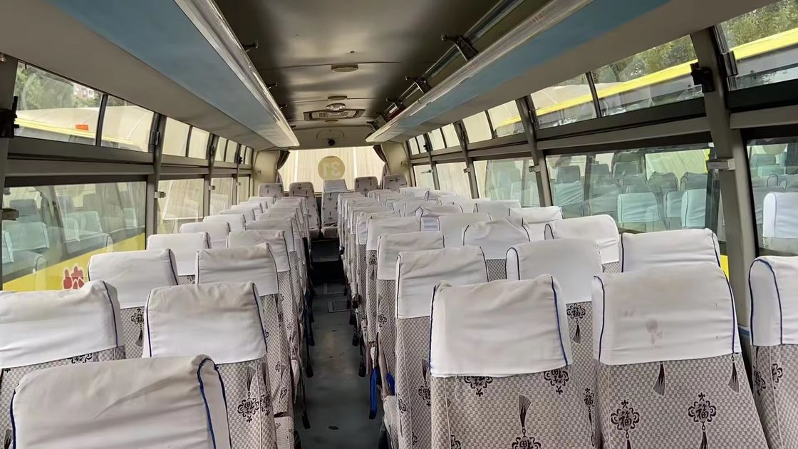Euro 3 Emission Standard YUOTONG Bus with 3 2 Seat Layout and 60 Seater Luxury Coaches